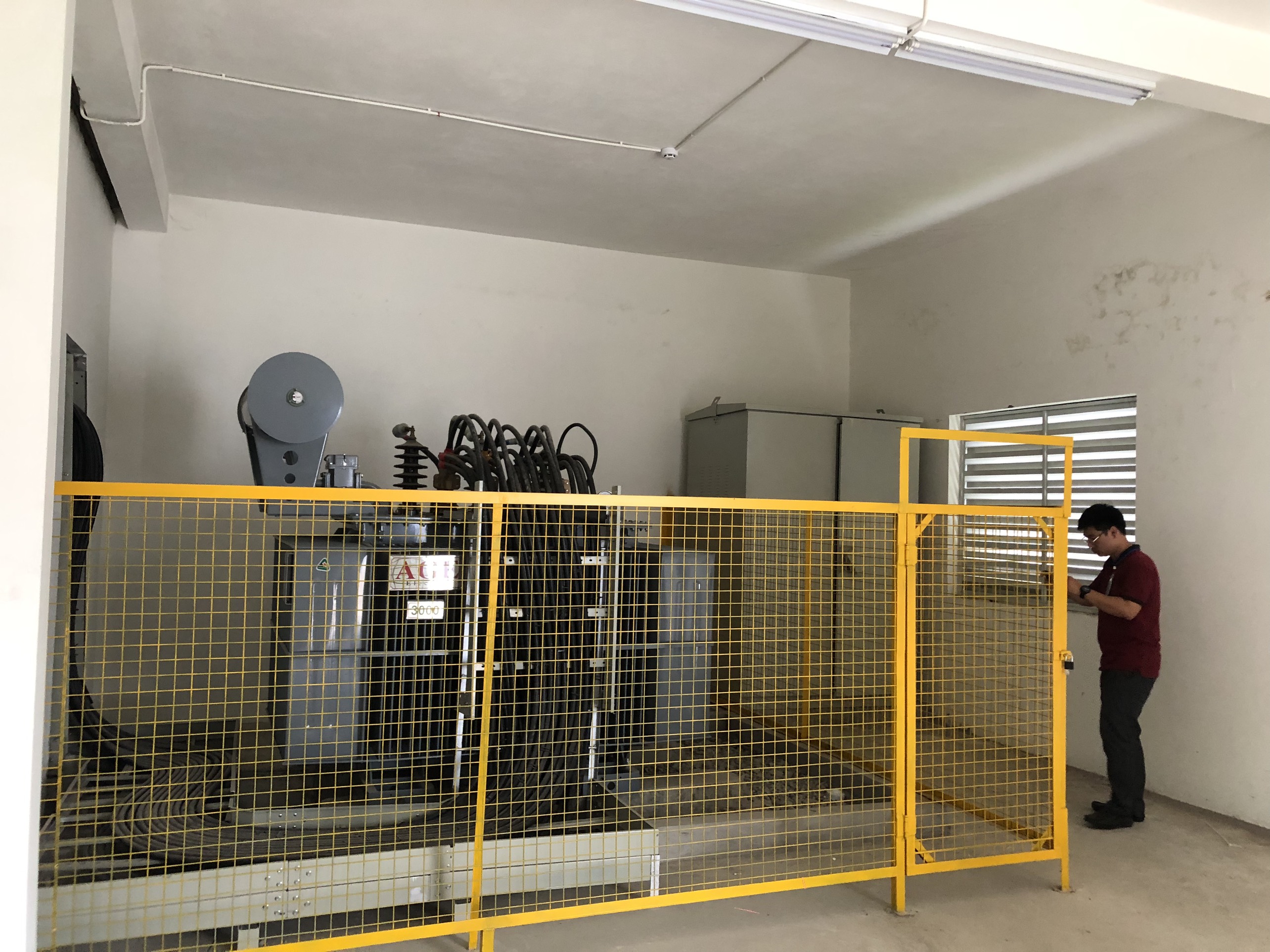 Trạm biến áp và máy phát trong nhà | Nhà máy Ever | Ninh Bình